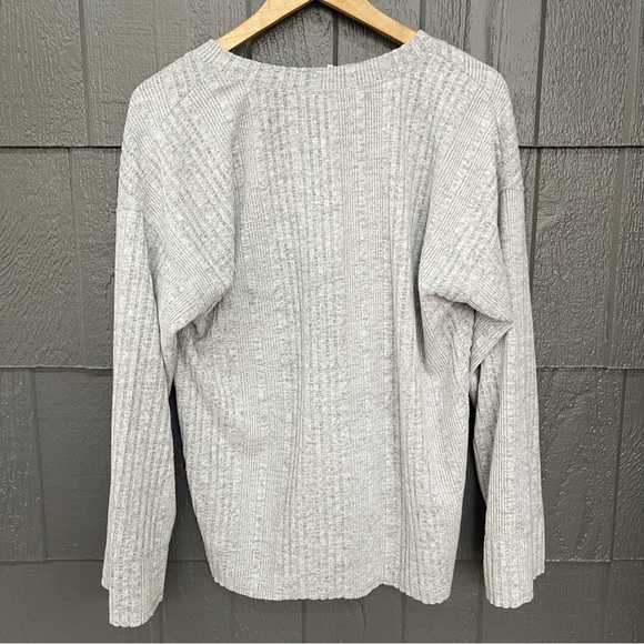 hello nite Heather Gray Knit Sweater Top NWT - Picture 5 of 11